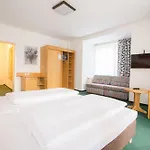 Apart West Im Hotel Esprit