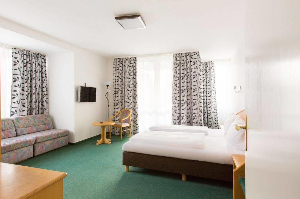 Hotel Apart West Im Esprit 3*